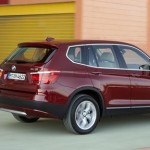vue 3/4 arrière du bmw x3 2