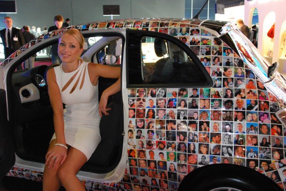 hotesse fiat 500