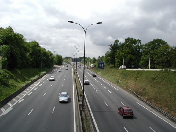 une voie rapide dans les yvelines