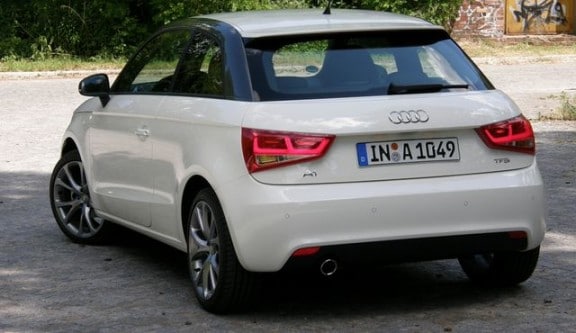 une audi a1 en vue arriere