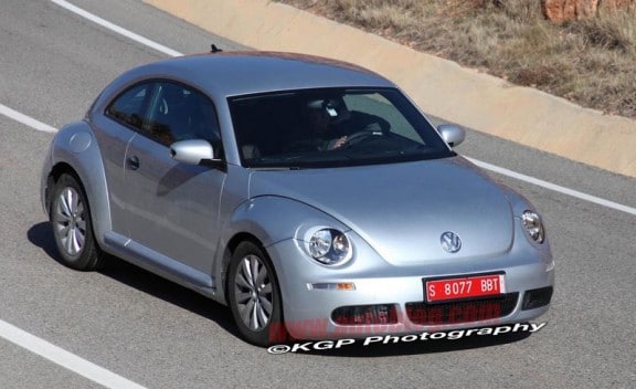 une photo volee de la volkswagen beetle 2011