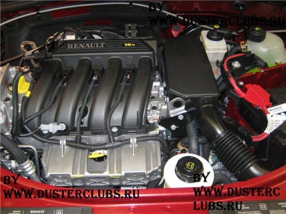 le bloc moteur du dacia duster 2011