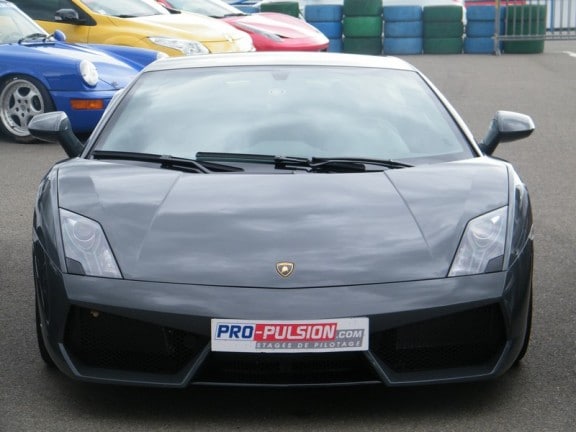 la lp570 vue de l'avant