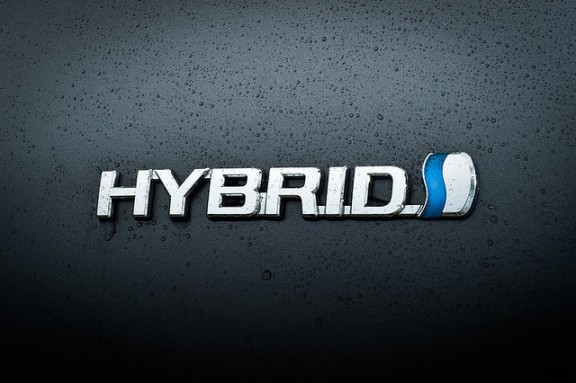 le logo de la prius hybride