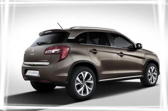l'arrière du citroën C4 aircross et son prix