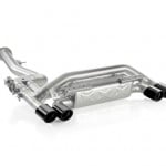 la ligne complete akra d'une bmw m1 coupe