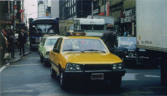 la peugeot 505 vue l'avant
