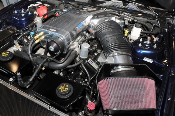 le moteur de la shelby 1000 avec la nouvelle admission