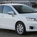 la as 150 en vue 3/4 avant est la citadine de lexus