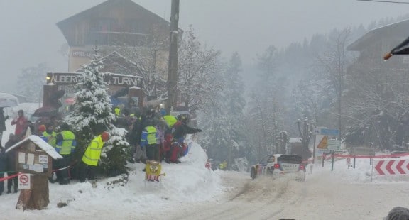 le vw polo wrc en glisse au monte carl 13