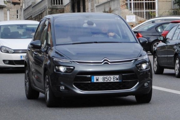 Citroen-C4-Picasso-II-2013