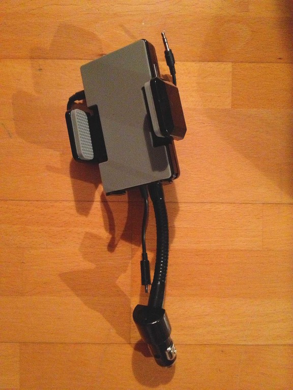 un support iphone pour auto
