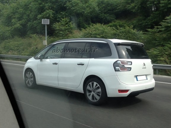 C'est une Citroën... mais aucune information sur ce modèle immatriculé dans le Doubs (25) croisé sur l'A6
