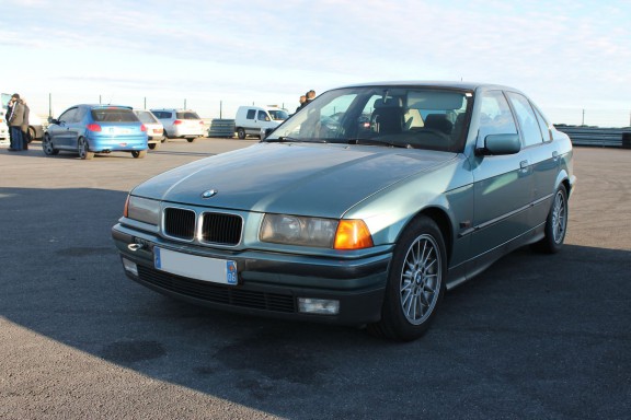 bmw serie 3 e36 323i