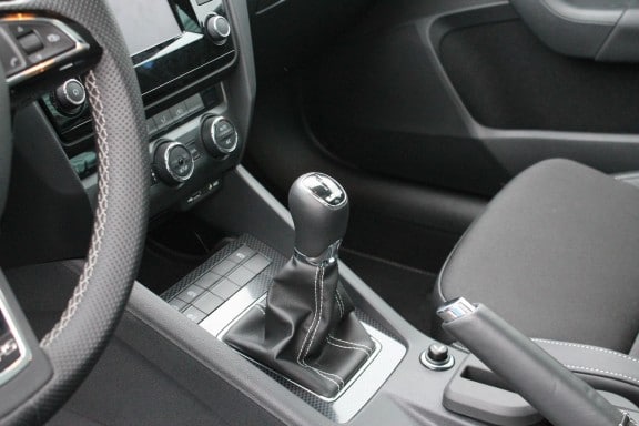 pommeau vitesse Octavia Combi RS