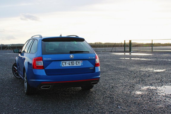 vue arriere Skoda Octavia Combi RS