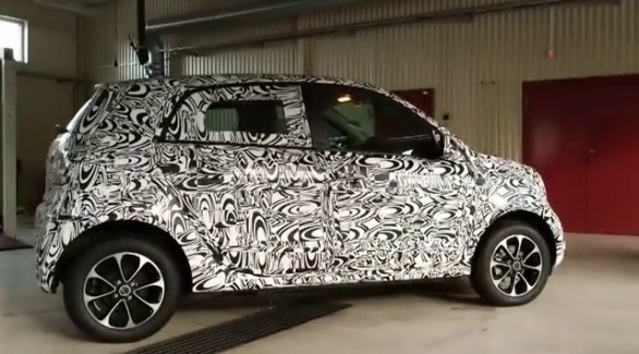 La future Smart Forfour II de profil !