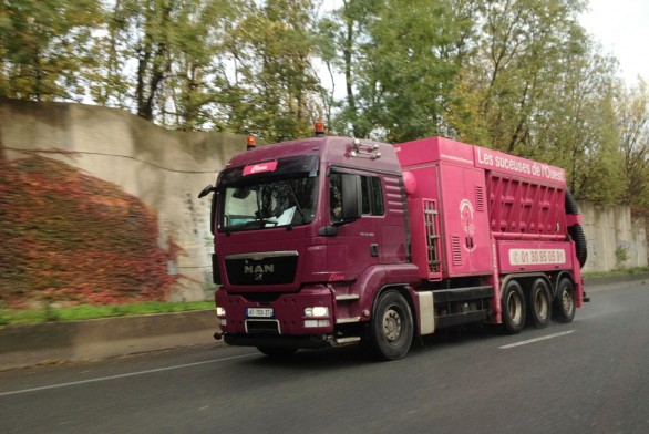 Le fameux camion "Les suceuses de l'Ouest", impossible de la manquer !!