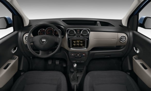 interieur Dacia-Dokker-Embleme