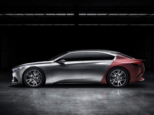 profil Peugeot-Exalt