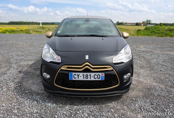 avant DS3 Racing Gold Mat