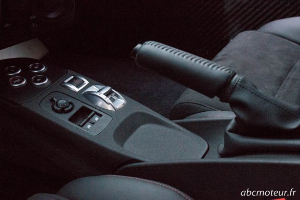 boite vitesse frein a main Alfa Romeo 4C