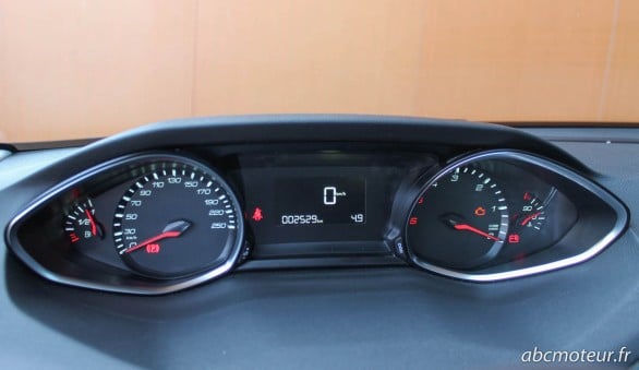 tableau de bord Peugeot 308 SW