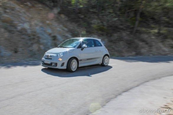 attaque Abarth 595 Competizione