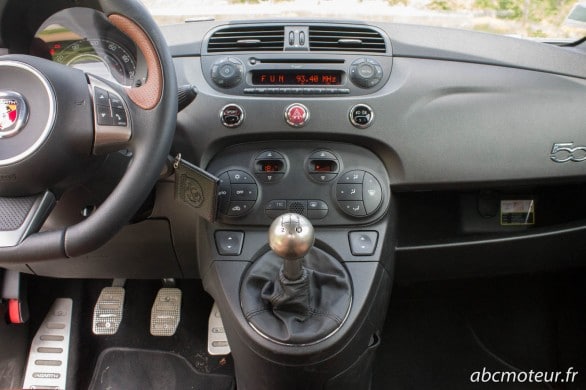 console centrale Abarth 595 Competizione