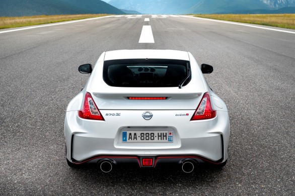 arriere Nissan 370Z Nismo 2015