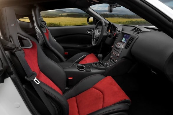 habitacle bacquets recaro Nissan 370Z Nismo 2015