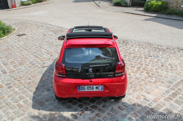 vue dessus Peugeot 108 Top decouvrable