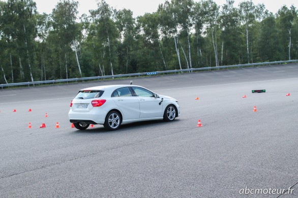 Mercedes Classe A Pirelli Cinturato P7 freinage
