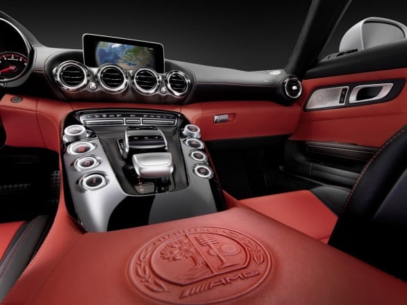 console centrale Mercedes-AMG-GT