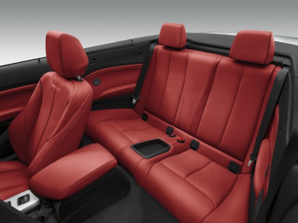 places arriere BMW-Serie-2-Cabriolet