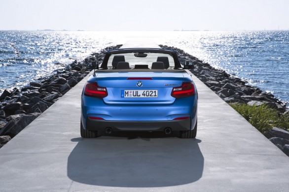 poupe BMW-M235i-Cab