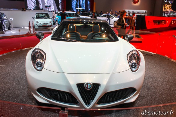 avant 4C Spider Paris 2014