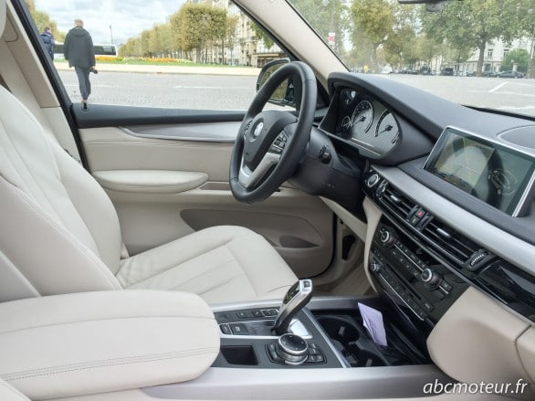 habitacle BMW X5 eDrive Concept