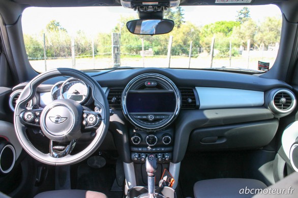 interieur Mini Cooper S 5 portes