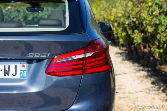 optique arriere Serie 2 Active Tourer 225i