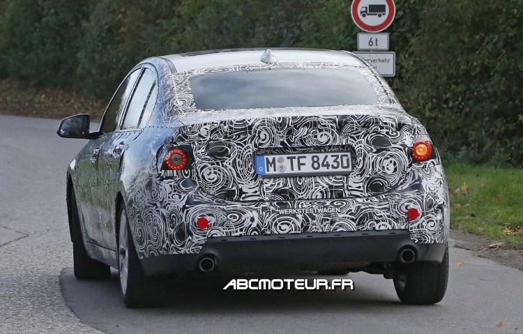 vue arriere BMW Serie 1 Sedan