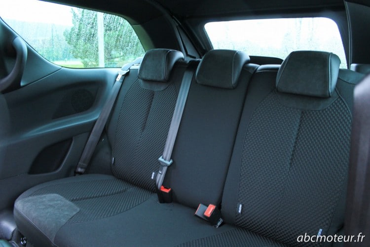 places arriere DS 3 Cabrio restylee