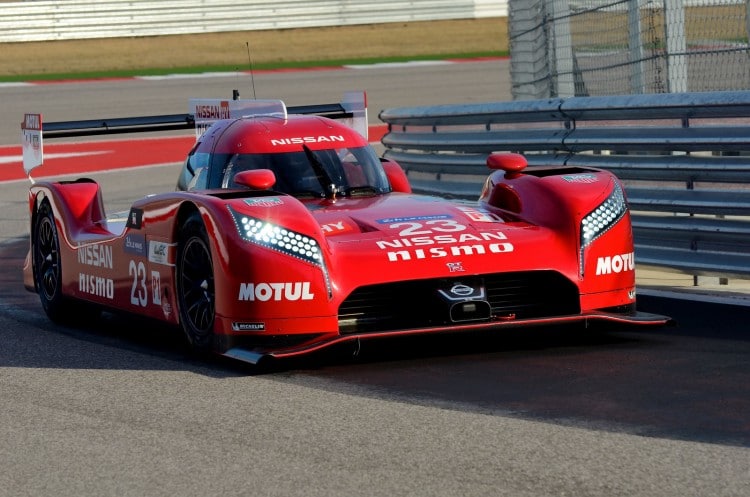 Nissan-GT-R-LM-2