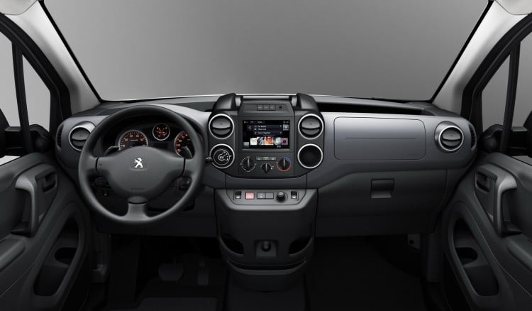 interieur Peugeot-Partner-utilitaire restyle