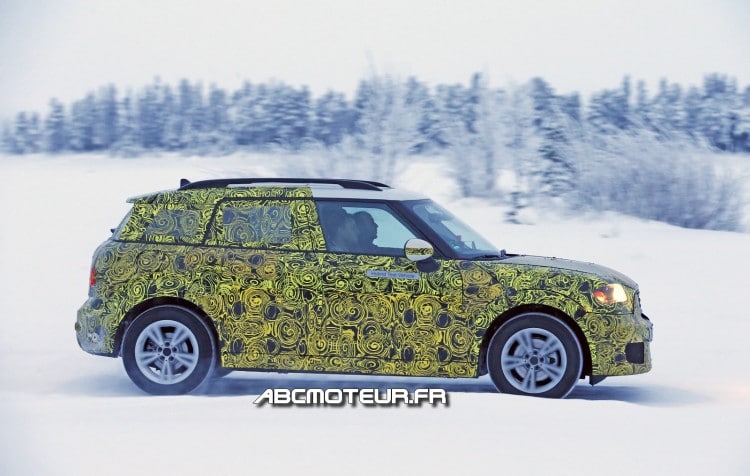 photo espion MINI Countryman plug-in hybride