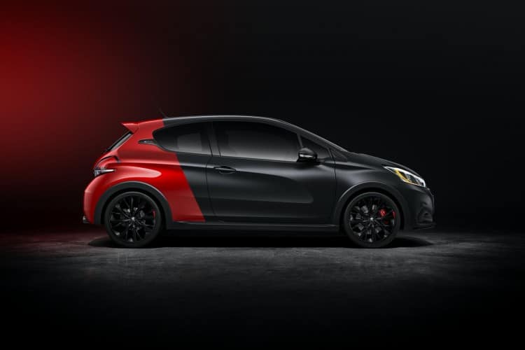 vue profil Peugeot-208-GTi by Peugeot Sport
