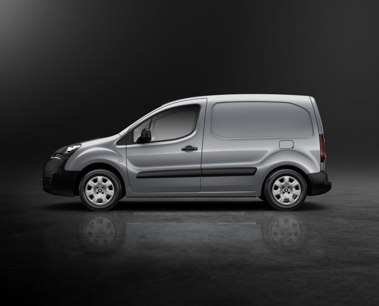 vue profil Peugeot-Partner-utilitaire