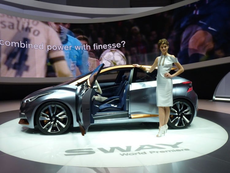 Nissan Sway Salon Genève 2015 - 11