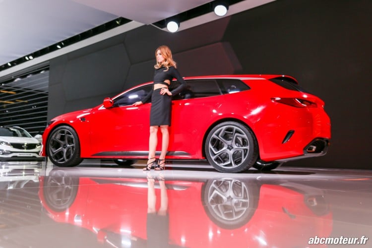 profil Kia Sportspace Concept Geneve 2015-2