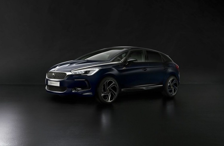Ds 5-Editions-60-Ans-2015